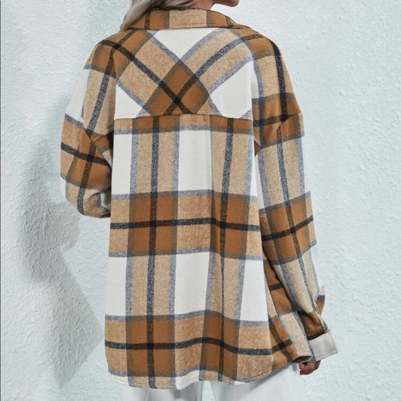 Plaid Button Down Jacket - Picture 4 of 6